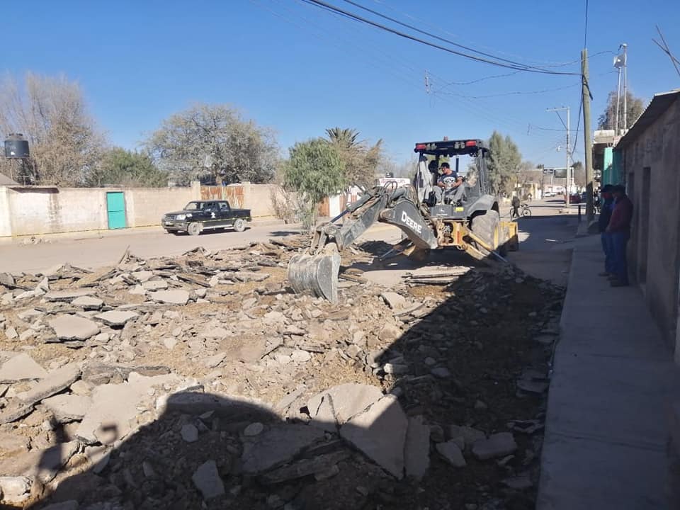 Logran recurso extraordinario para pavimentacin de calle en Chupaderos