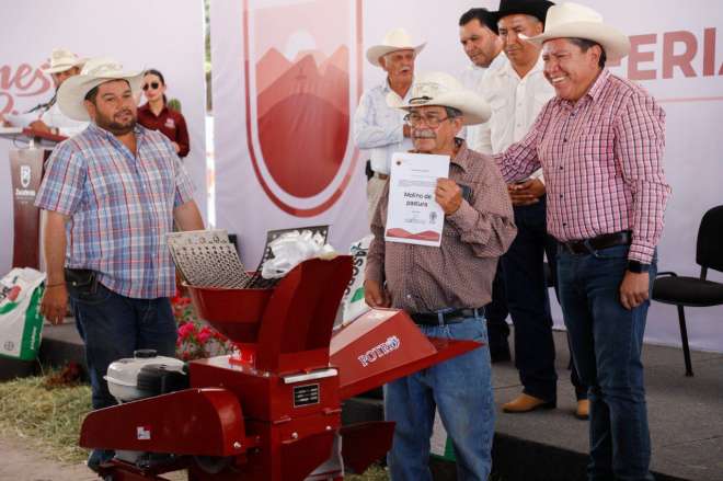 Anuncia Gobernador fertilizante gratuito para 60 mil productores del campo en Zacatecas 