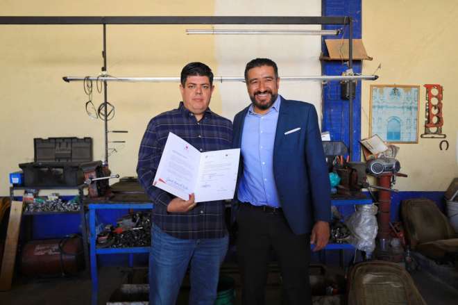 Entrega Gobierno de Zacatecas apoyos en financiamiento a negocios de Calera y Fresnillo