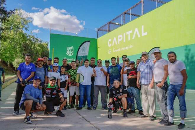 Rehabilitan cancha de la Unidad Deportiva Benito Jurez