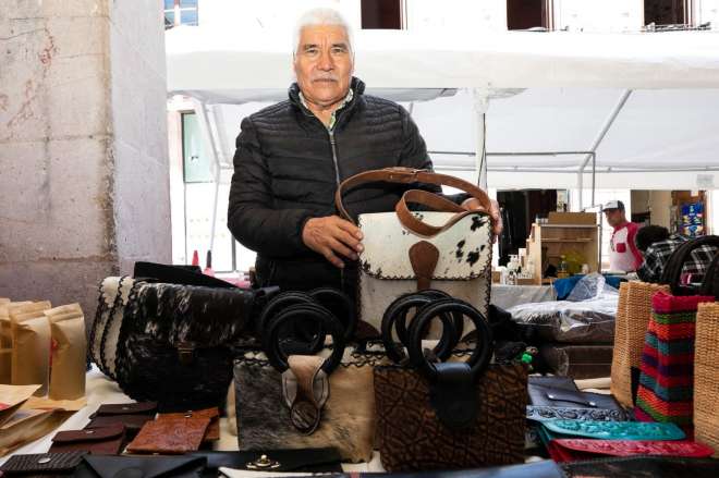 Francisco Cisneros, maestro artesano que inspira a nuevas generaciones a preservar y valorar las tradiciones